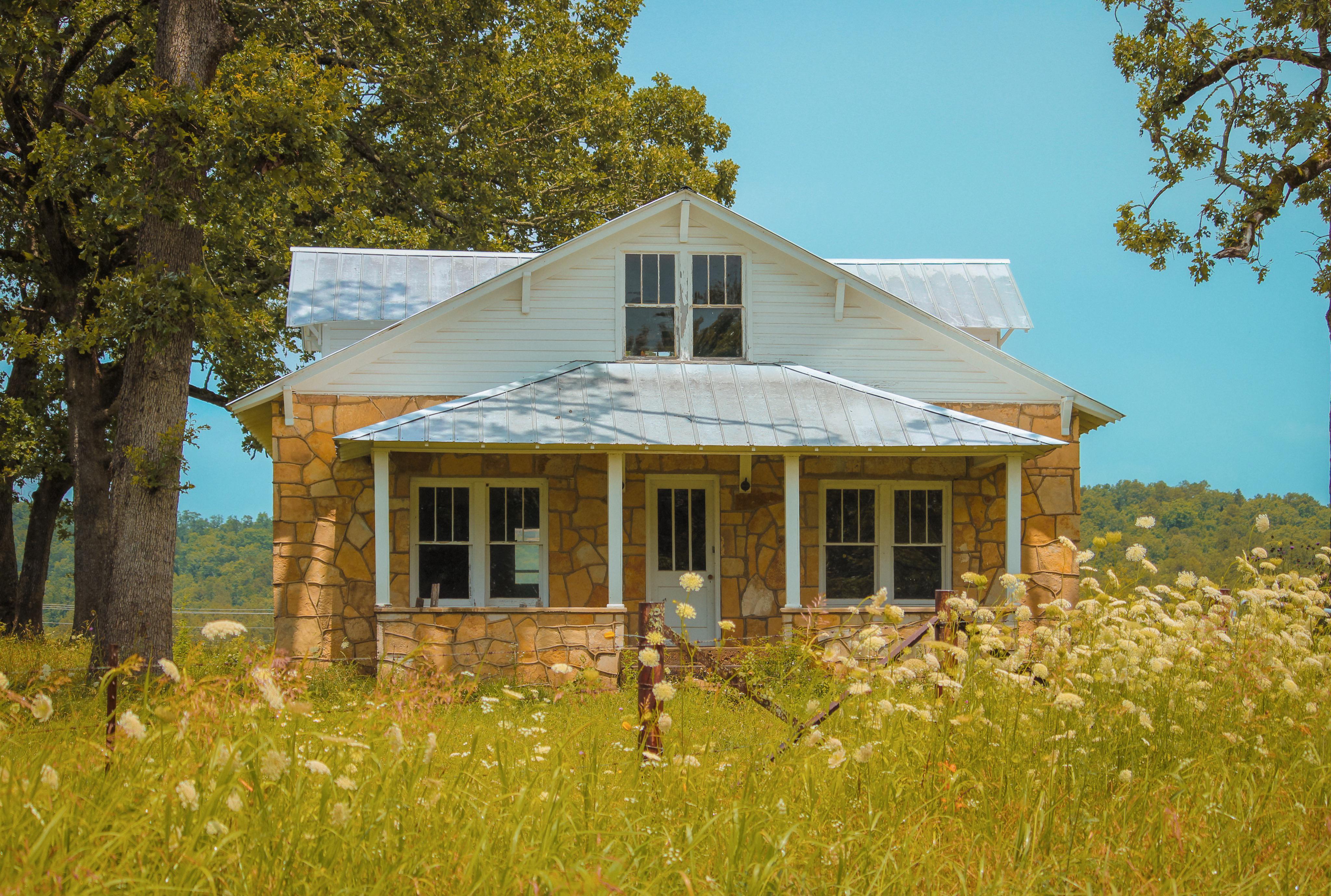 Madisyn Witcher - Arkansas Realtor & Notary